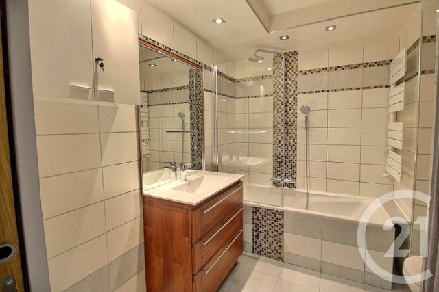 Appartement Duplex à vendre - 4 pièces - 79,20 m2 - Massy - 91 - ILE-DE-FRANCE