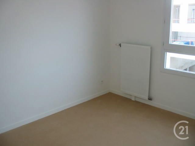 Appartement F3 &agrave; louer - 3 pi&egrave;ces - 51,02 m2 - Massy - 91 - ILE-DE-FRANCE