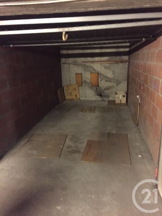 Parking &agrave; louer - 18 m2 - Massy - 91 - ILE-DE-FRANCE