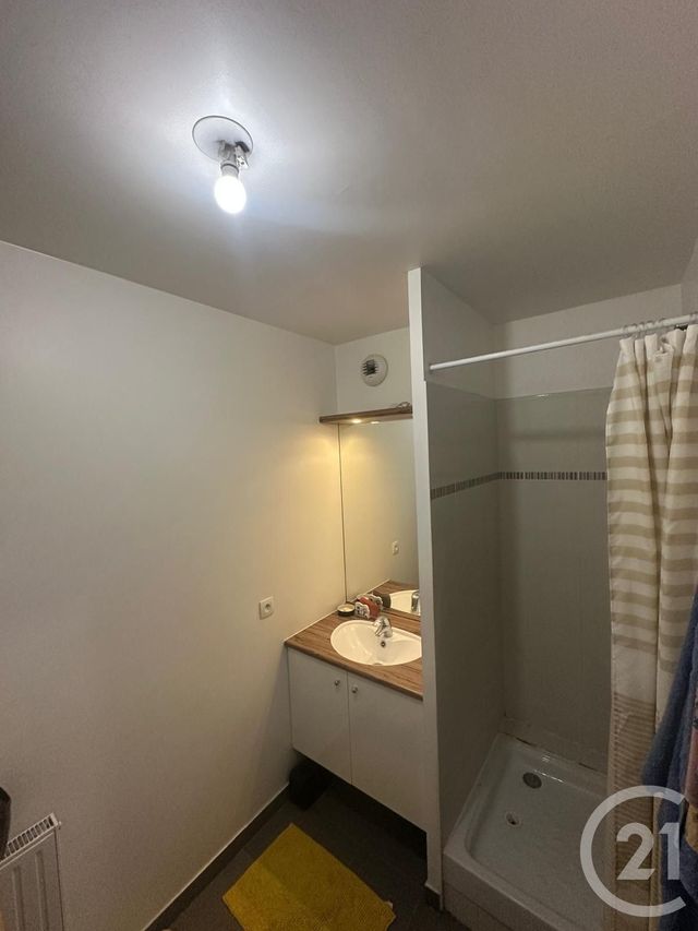 Appartement F3 &agrave; louer - 3 pi&egrave;ces - 58,76 m2 - Massy - 91 - ILE-DE-FRANCE