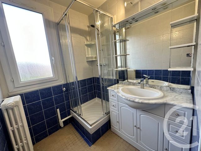 Appartement F4 &agrave; louer - 4 pi&egrave;ces - 62,88 m2 - Massy - 91 - ILE-DE-FRANCE