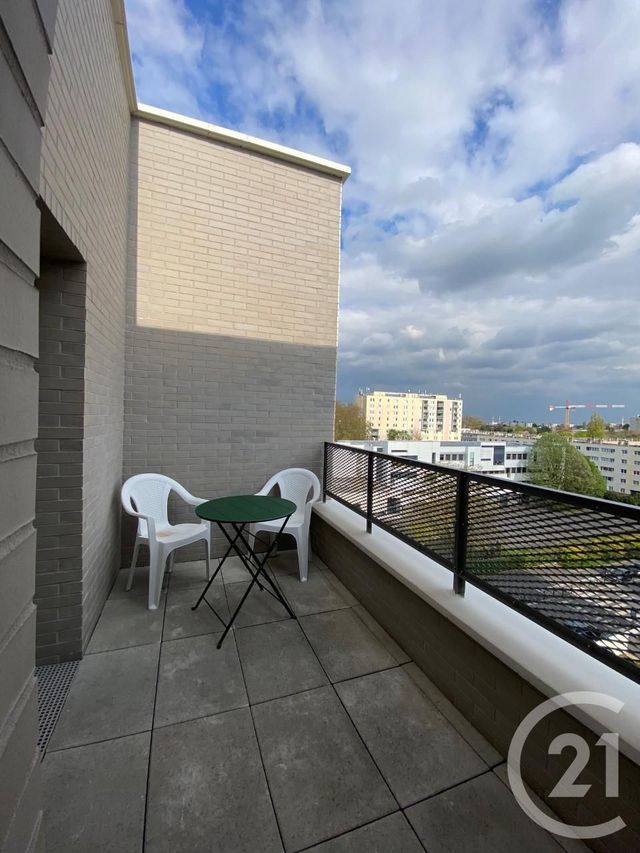 Appartement F1 &agrave; louer - 1 pi&egrave;ce - 23,40 m2 - Massy - 91 - ILE-DE-FRANCE