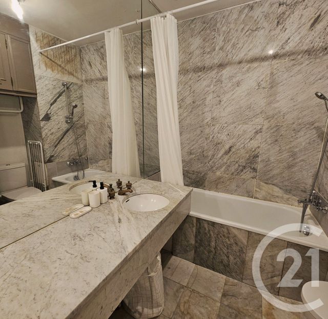 Appartement F1 &agrave; louer - 1 pi&egrave;ce - 23,21 m2 - Le Chesnay - 78 - ILE-DE-FRANCE