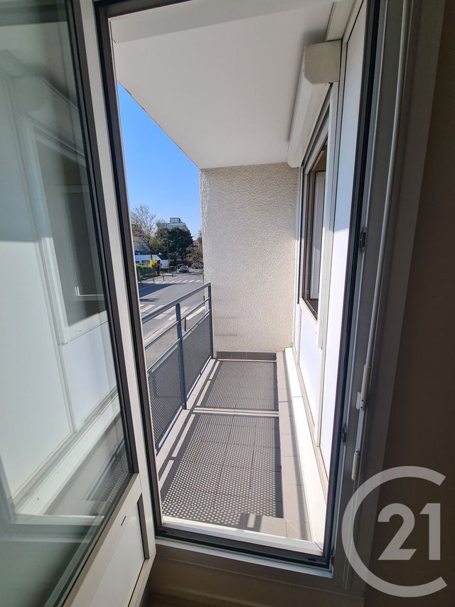 Appartement F2 &agrave; louer - 2 pi&egrave;ces - 46,04 m2 - Massy - 91 - ILE-DE-FRANCE