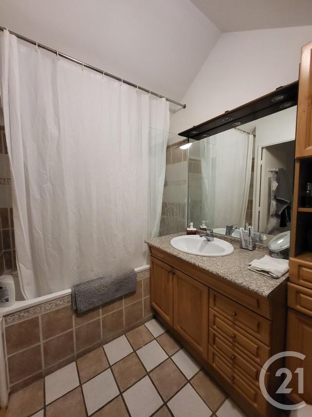 Appartement F3 &agrave; louer - 3 pi&egrave;ces - 70 m2 - Massy - 91 - ILE-DE-FRANCE