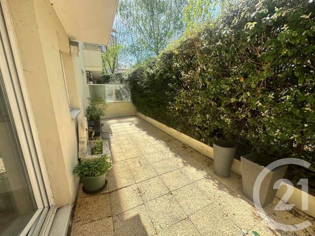Appartement F2 &agrave; louer - 2 pi&egrave;ces - 41,34 m2 - Massy - 91 - ILE-DE-FRANCE