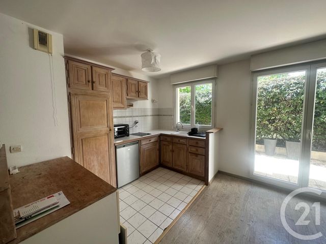 Appartement F2 &agrave; louer - 2 pi&egrave;ces - 41,34 m2 - Massy - 91 - ILE-DE-FRANCE