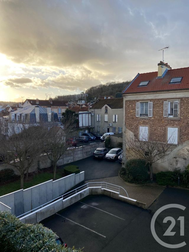 Appartement F1 &agrave; louer - 1 pi&egrave;ce - 27,87 m2 - Palaiseau - 91 - ILE-DE-FRANCE
