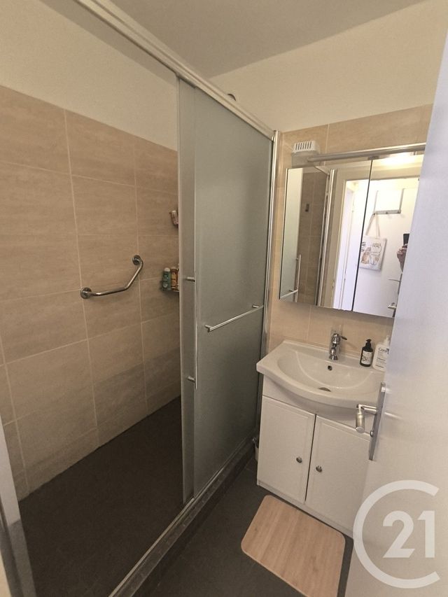 Appartement F5 &agrave; vendre - 5 pi&egrave;ces - 74,54 m2 - Massy - 91 - ILE-DE-FRANCE