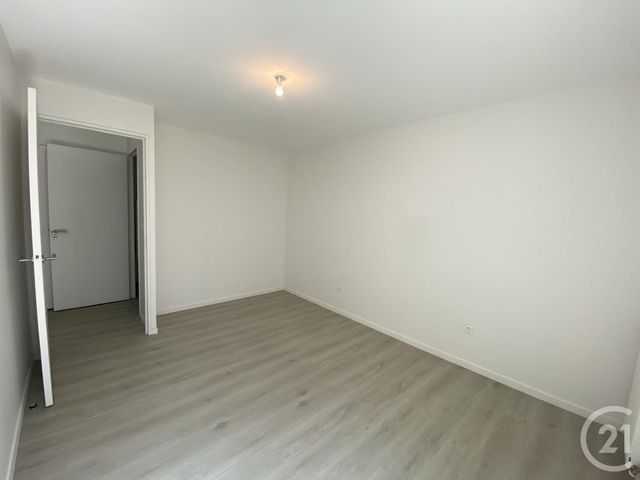 Appartement F3 &agrave; louer - 3 pi&egrave;ces - 54,60 m2 - Massy - 91 - ILE-DE-FRANCE