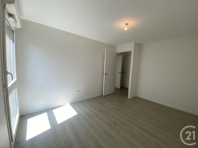 Appartement F3 &agrave; louer - 3 pi&egrave;ces - 54,60 m2 - Massy - 91 - ILE-DE-FRANCE