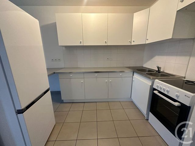 Appartement F3 &agrave; louer - 3 pi&egrave;ces - 69,04 m2 - Massy - 91 - ILE-DE-FRANCE