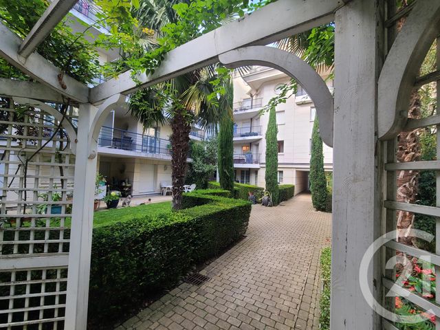 Appartement F1 &agrave; louer - 1 pi&egrave;ce - 31,10 m2 - Antony - 92 - ILE-DE-FRANCE