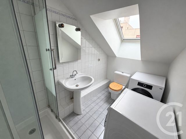 Appartement F1 &agrave; louer - 1 pi&egrave;ce - 25 m2 - Bourg La Reine - 92 - ILE-DE-FRANCE