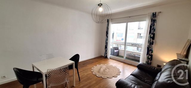 Appartement F2 &agrave; louer - 2 pi&egrave;ces - 50,17 m2 - Lyon - 69007 - RHONE-ALPES