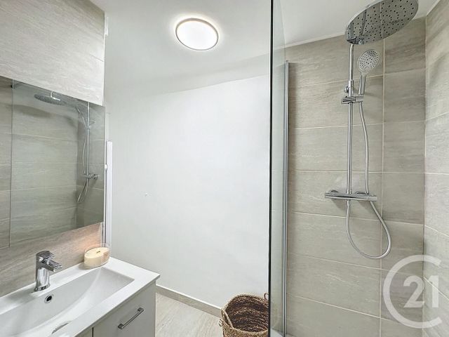 Appartement F2 bis &agrave; vendre - 2 pi&egrave;ces - 66,05 m2 - Lyon - 69002 - RHONE-ALPES