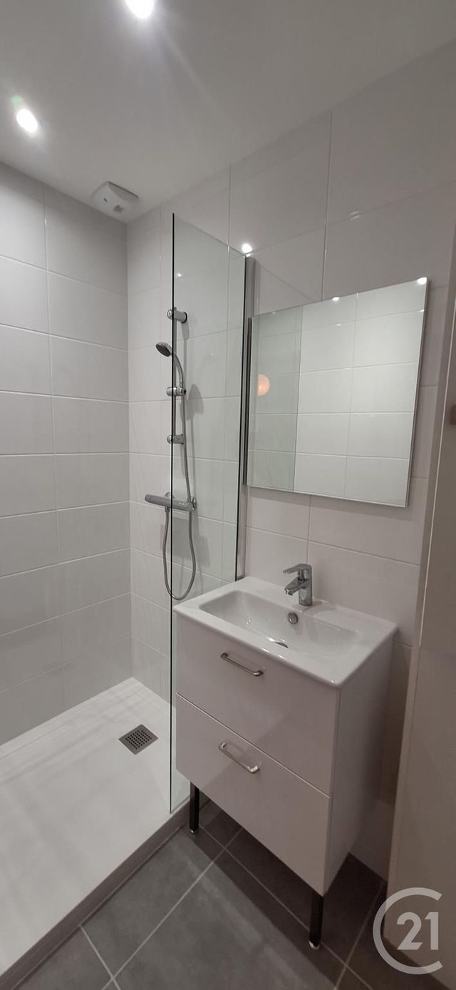 Appartement F2 &agrave; louer - 2 pi&egrave;ces - 39,52 m2 - Lyon - 69001 - RHONE-ALPES