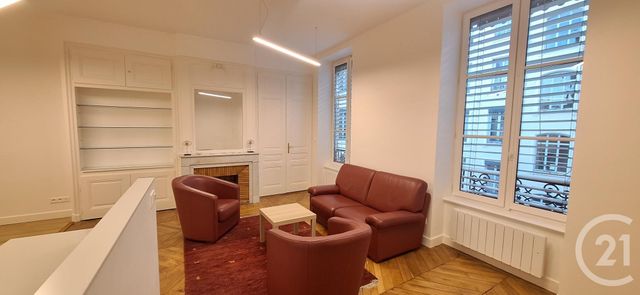 Appartement &agrave; louer - 3 pi&egrave;ces - 84 m2 - Lyon - 69002 - RHONE-ALPES
