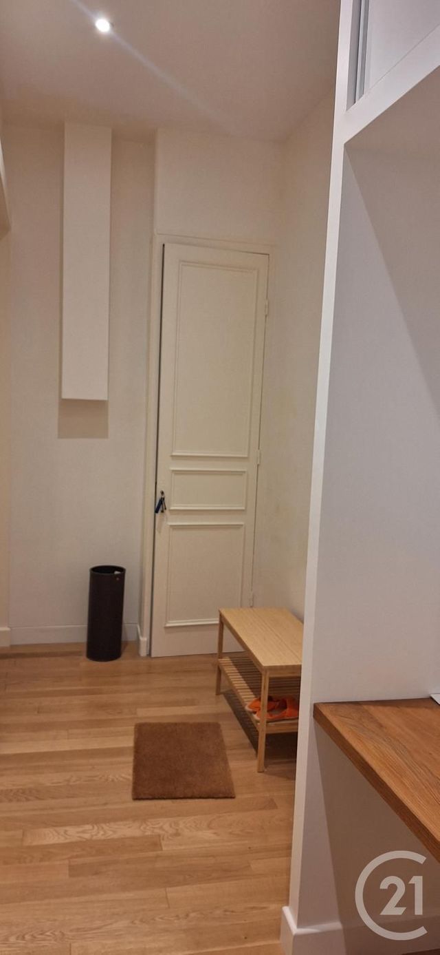Appartement &agrave; louer - 3 pi&egrave;ces - 84 m2 - Lyon - 69002 - RHONE-ALPES