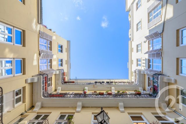 Appartement F4 &agrave; vendre - 4 pi&egrave;ces - 72,21 m2 - Lyon - 69002 - RHONE-ALPES