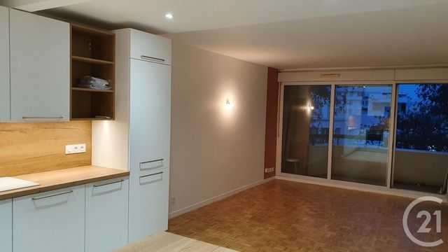 Appartement F4 &agrave; louer - 4 pi&egrave;ces - 80,35 m2 - Lyon - 69002 - RHONE-ALPES