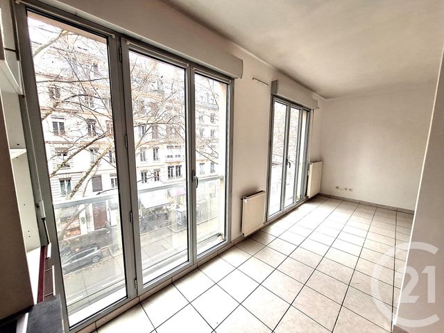 Appartement F2 &agrave; louer - 2 pi&egrave;ces - 49,60 m2 - Lyon - 69007 - RHONE-ALPES