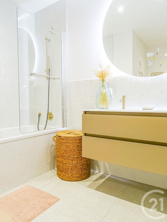 Appartement &agrave; louer - 4 pi&egrave;ces - 91,59 m2 - Lyon - 69001 - RHONE-ALPES