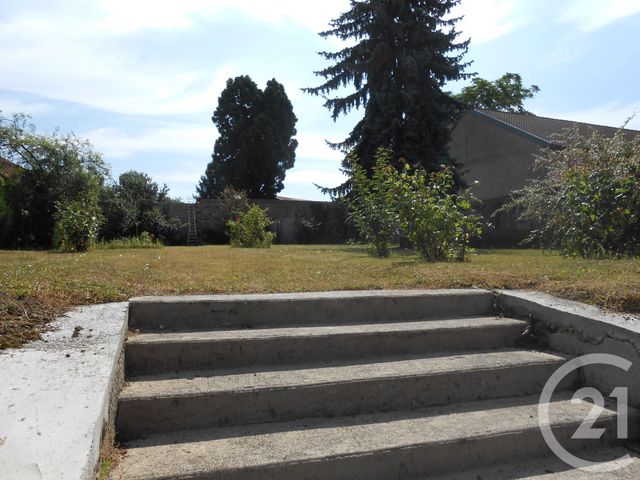 Maison à vendre - 7 pièces - 147 m2 - Montlucon - 03 - AUVERGNE