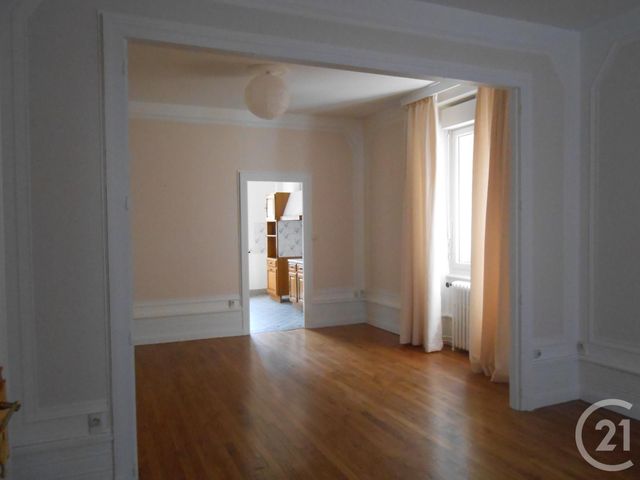 Maison à vendre - 7 pièces - 147 m2 - Montlucon - 03 - AUVERGNE