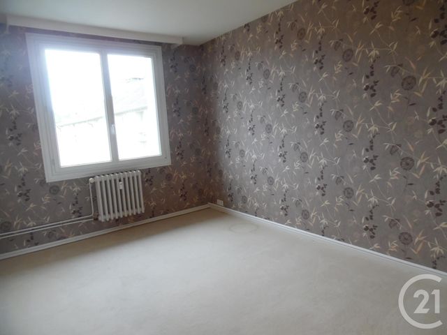 Appartement F3 à vendre - 3 pièces - 55 m2 - Montlucon - 03 - AUVERGNE