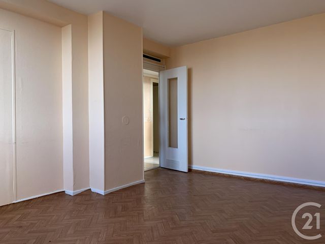 Appartement F3 à louer - 3 pièces - 55,41 m2 - MONTLUCON - 03 - AUVERGNE