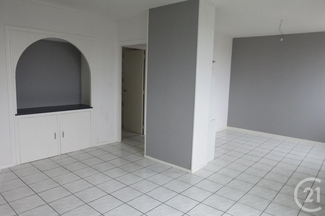 appartement à louer - 3 pièces - 63 m2 - Montlucon - 03 - AUVERGNE
