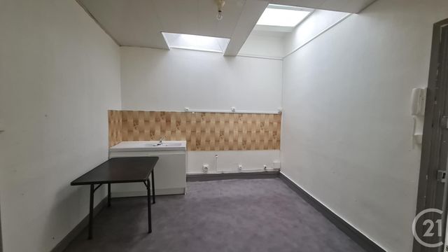 Appartement F3 à louer - 2 pièces - 30 m2 - Montlucon - 03 - AUVERGNE