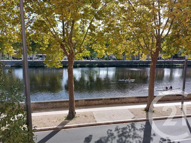 Appartement F3 à vendre - 3 pièces - 64,85 m2 - Montlucon - 03 - AUVERGNE