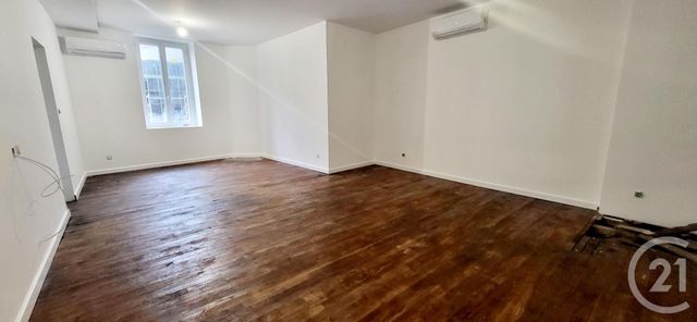 Maison à vendre - 6 pièces - 270 m2 - Montlucon - 03 - AUVERGNE