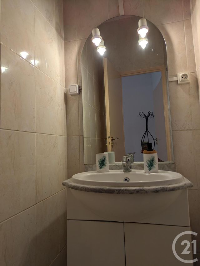 Appartement F1 bis à louer - 2 pièces - 39,95 m2 - Montlucon - 03 - AUVERGNE