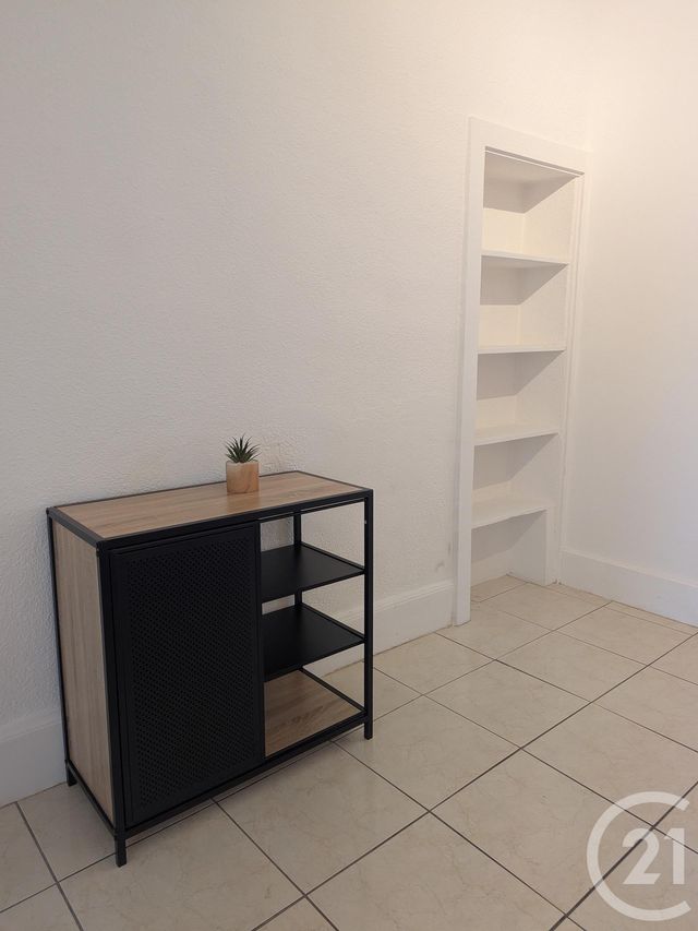 Appartement F1 bis à louer - 2 pièces - 39,95 m2 - Montlucon - 03 - AUVERGNE