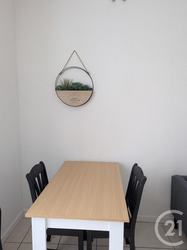 Appartement F1 bis à louer - 2 pièces - 39,95 m2 - Montlucon - 03 - AUVERGNE