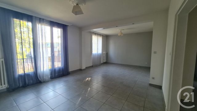 Appartement F3 à vendre - 3 pièces - 75 m2 - Montlucon - 03 - AUVERGNE