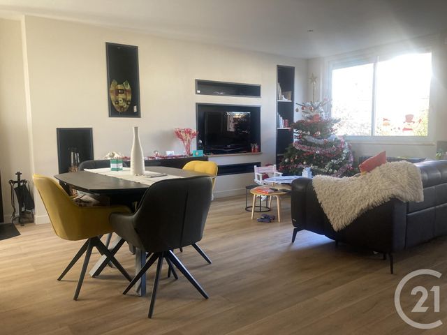 Maison &agrave; vendre - 8 pi&egrave;ces - 112 m2 - Montlucon - 03 - AUVERGNE