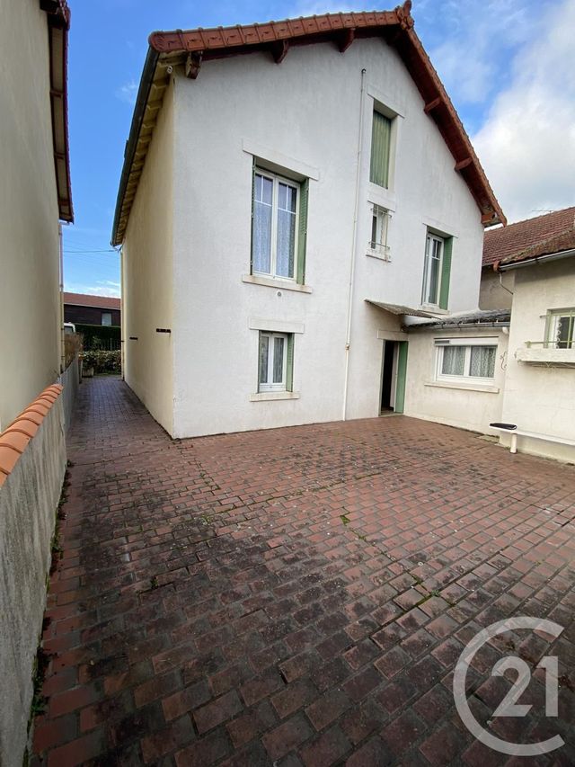 Maison à vendre - 4 pièces - 140 m2 - Montlucon - 03 - AUVERGNE