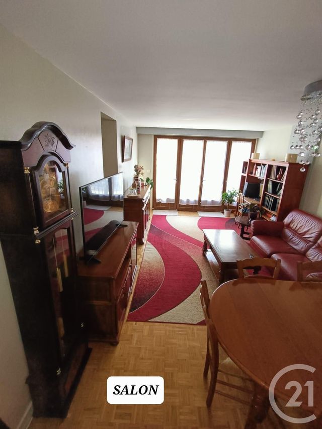 Appartement F5 à vendre - 5 pièces - 105 m2 - Montlucon - 03 - AUVERGNE