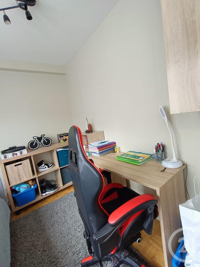 Appartement F5 à vendre - 5 pièces - 105 m2 - Montlucon - 03 - AUVERGNE