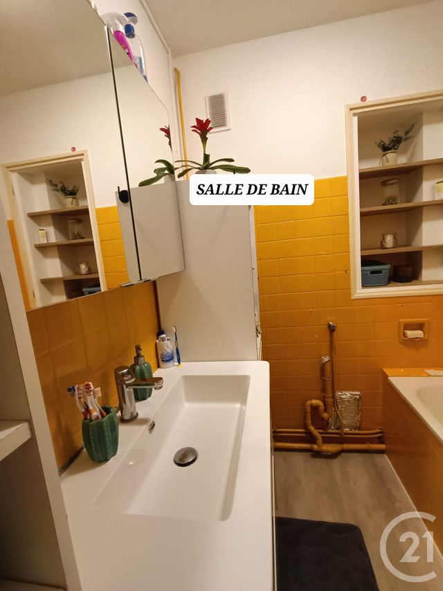 Appartement F5 à vendre - 5 pièces - 105 m2 - Montlucon - 03 - AUVERGNE