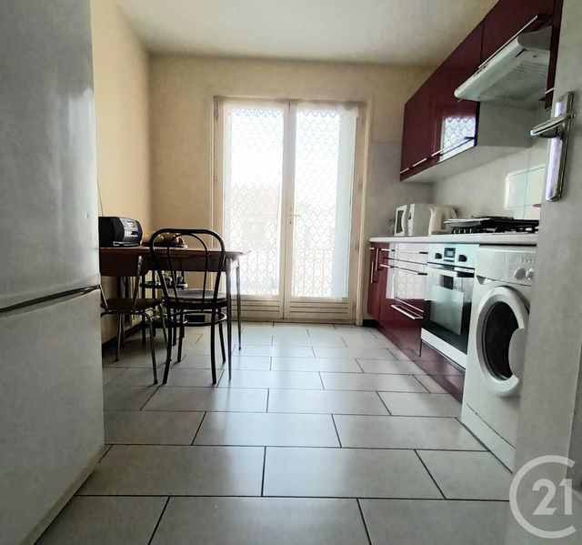 Appartement F4 à vendre - 4 pièces - 80 m2 - Montlucon - 03 - AUVERGNE