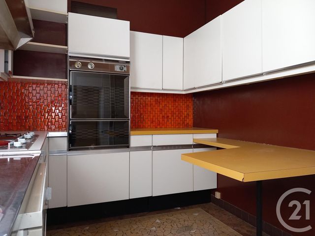 Appartement à vendre - 5 pièces - 100 m2 - Montlucon - 03 - AUVERGNE