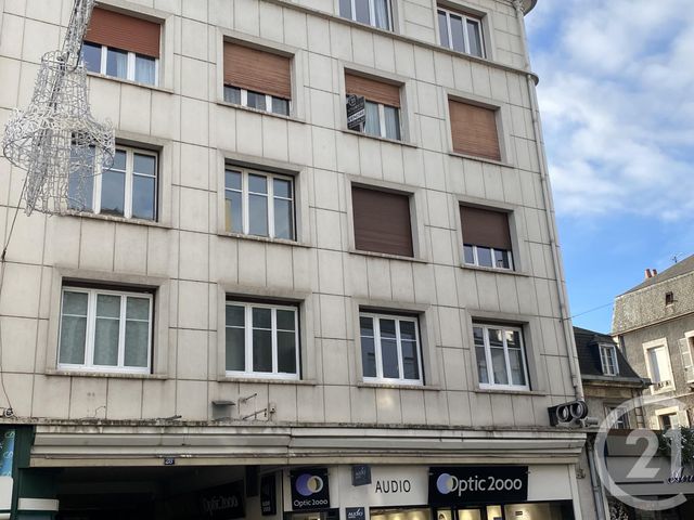 Appartement à vendre - 5 pièces - 100 m2 - Montlucon - 03 - AUVERGNE