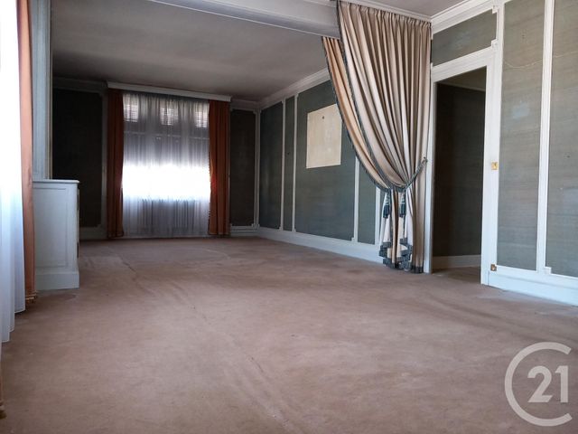 Appartement à vendre - 5 pièces - 100 m2 - Montlucon - 03 - AUVERGNE