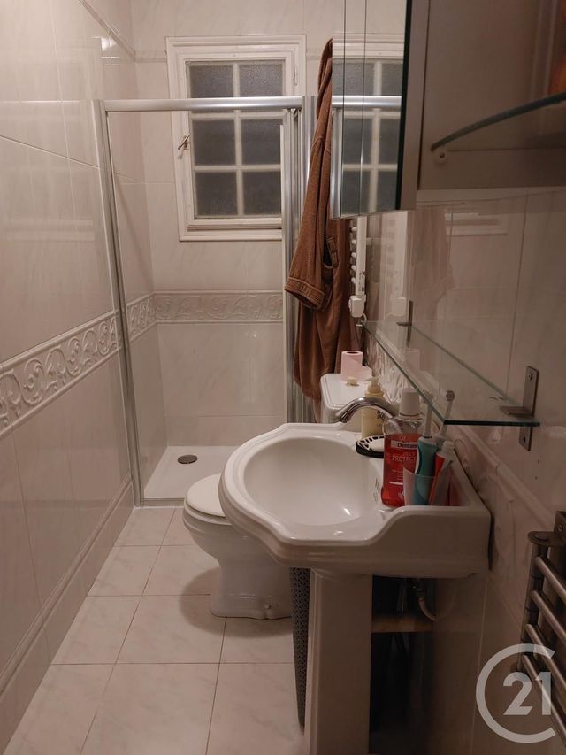 Maison à vendre - 6 pièces - 160 m2 - Montlucon - 03 - AUVERGNE