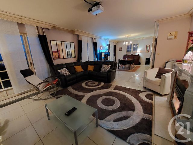 Maison à vendre - 6 pièces - 160 m2 - Montlucon - 03 - AUVERGNE